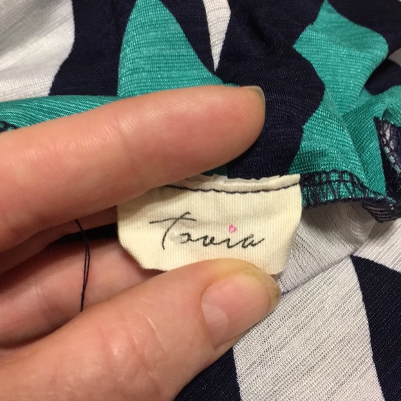 💚🤍🖤 Chevron Maxi Skirt (S) fold-over waistband - Picture 7 of 7